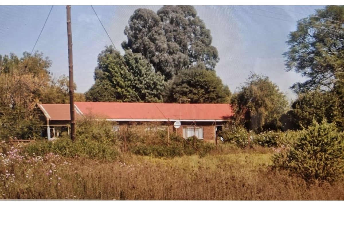 "Charming Mpumalanga Property: Invest & Thrive" - Photo 2