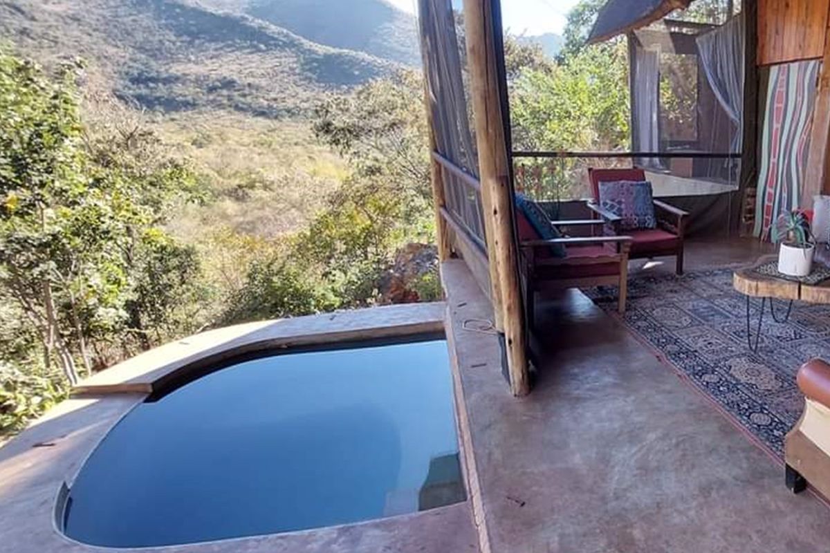 LODGE FOR SALE SURROUNDED BY PRISTINE VIEWS AND OUTDOOR ENTERTAINMENT - Photo 3