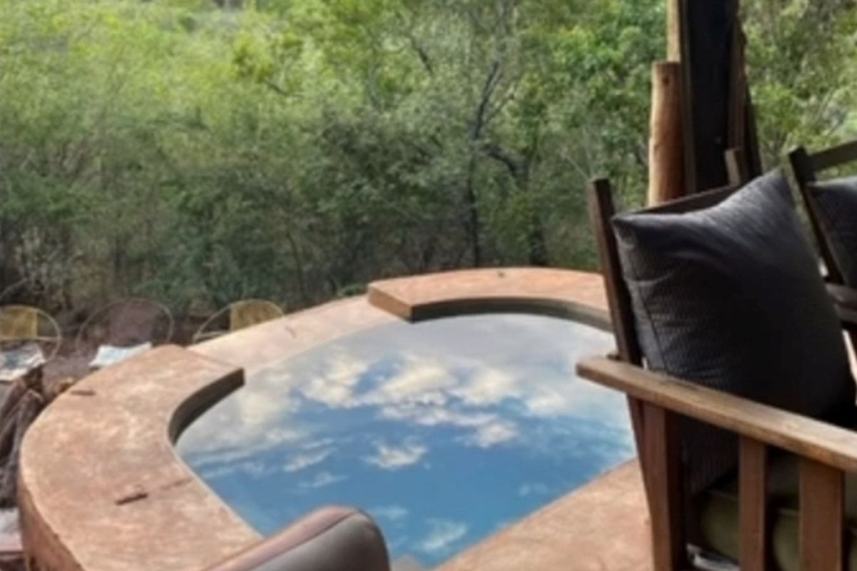 LODGE FOR SALE SURROUNDED BY PRISTINE VIEWS AND OUTDOOR ENTERTAINMENT - Photo 5