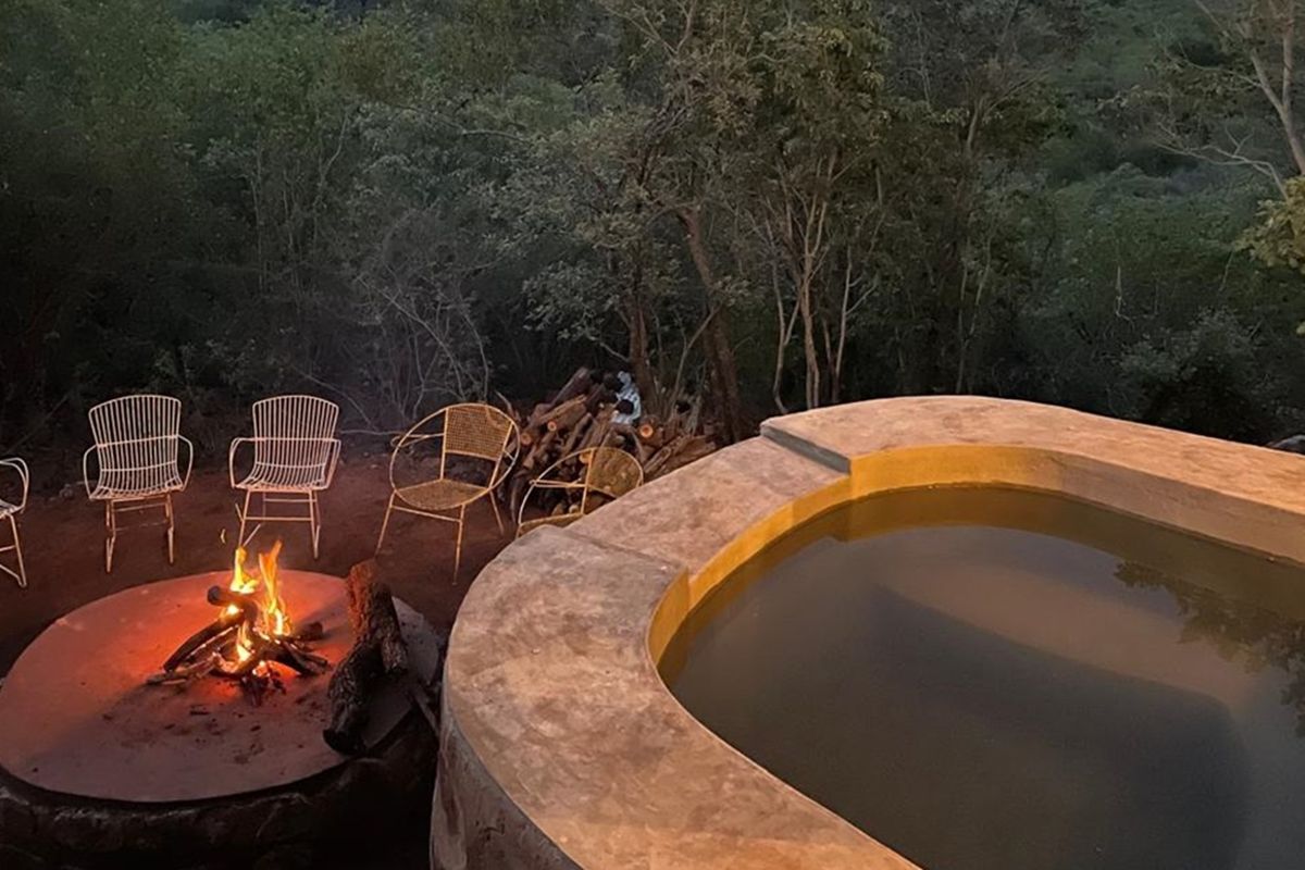 LODGE FOR SALE SURROUNDED BY PRISTINE VIEWS AND OUTDOOR ENTERTAINMENT - Photo 2