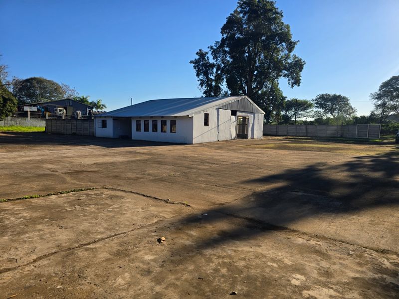 Invest, Develop or Rent Out - Industrial Land with 3 Homes - Photo 9