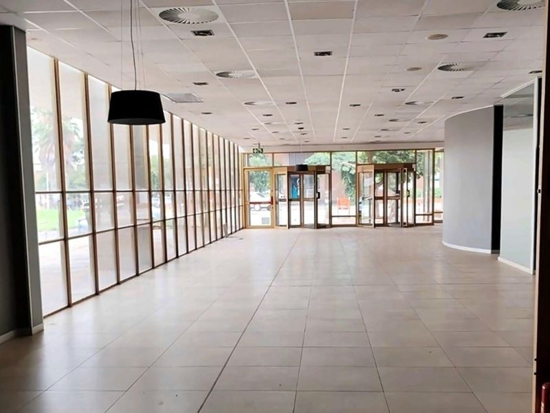 Prime 1,737 sqm Retail and Office Space Available - Photo 4