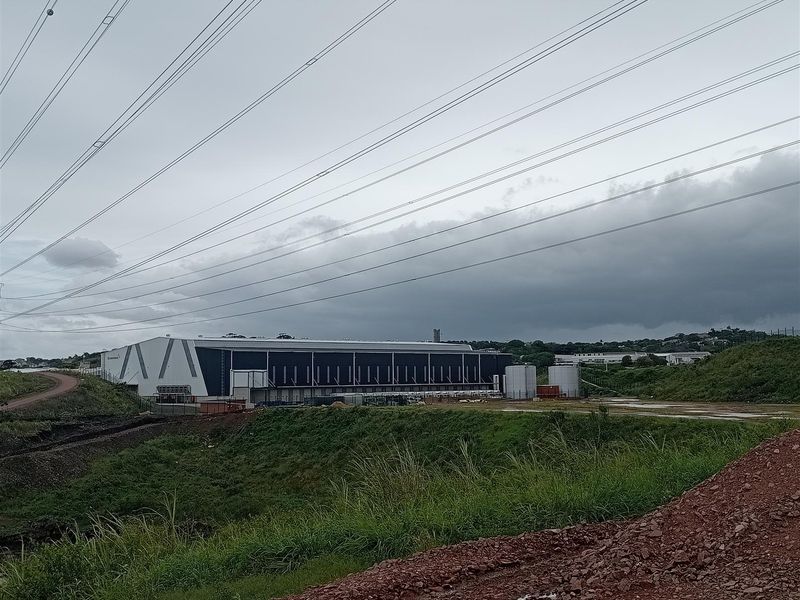 New Modern Warehouse Build on N2 Riverhorse. - Photo 2