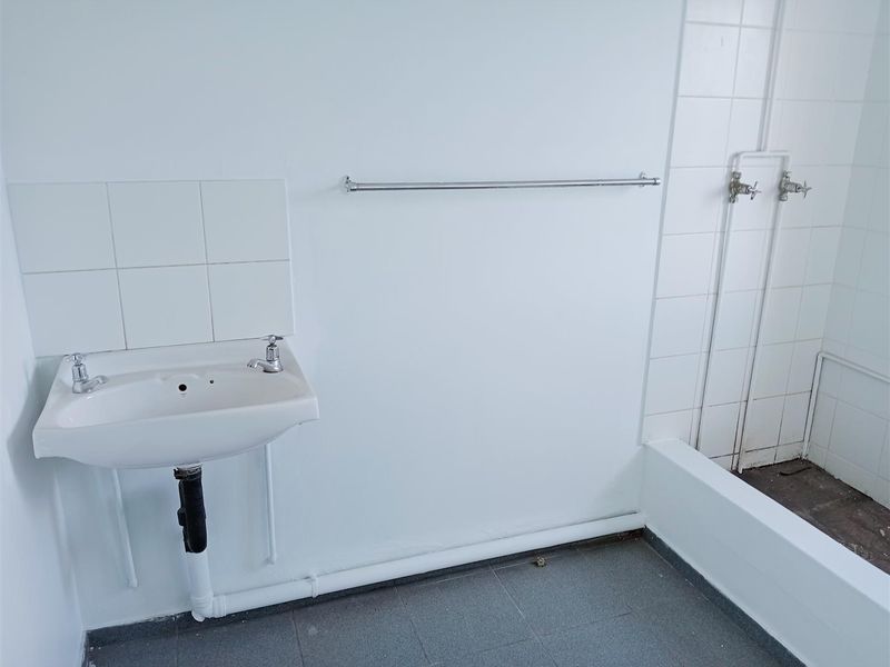 Highly sought after facility newly available - Photo 8