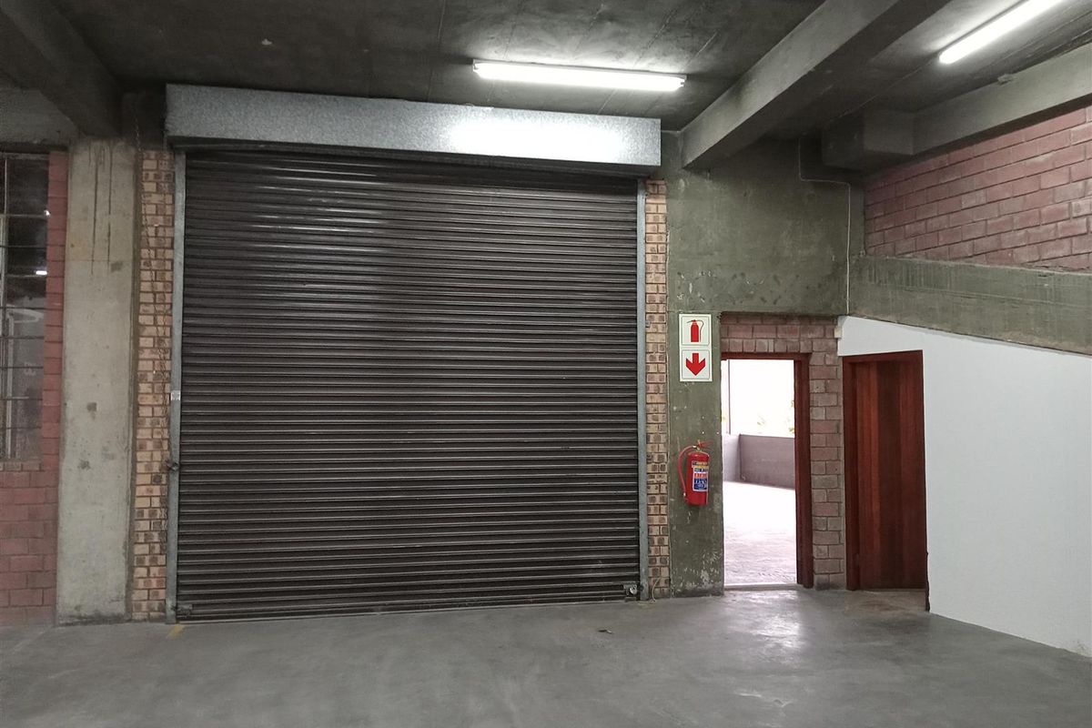 Highly sought after facility newly available - Photo 2