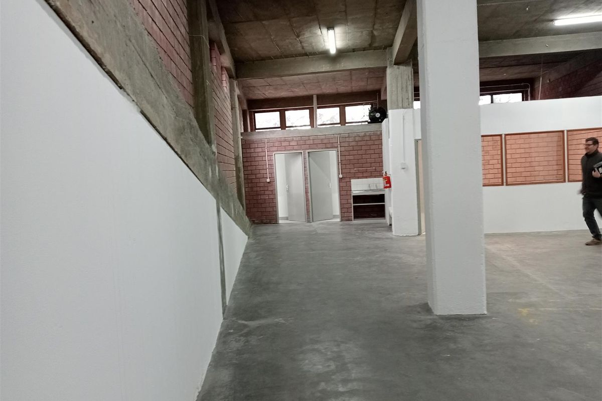 Highly sought after facility newly available - Photo 3