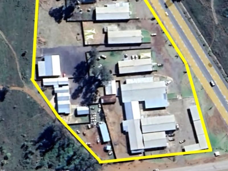 VANDERBIJLPARK * COMMERCIAL PROPERTY CW 6 * R14 500 000.00 * 2.688HA * SUPERMARKET * LIQUOR SHOP - Photo 4