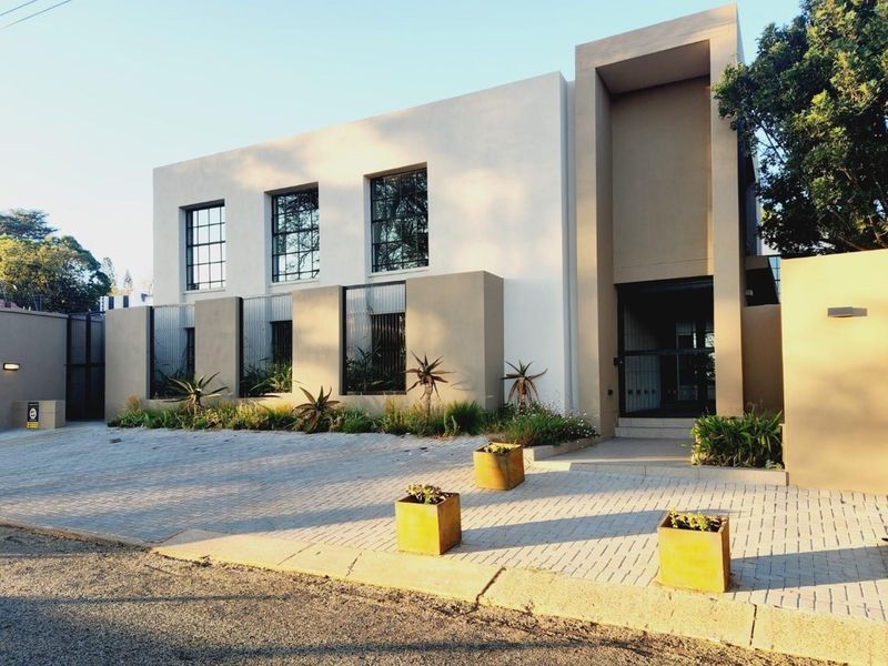 Modern Industrial style Commercial Masterpiece in Groenkloof Location, Location!! - Photo 4