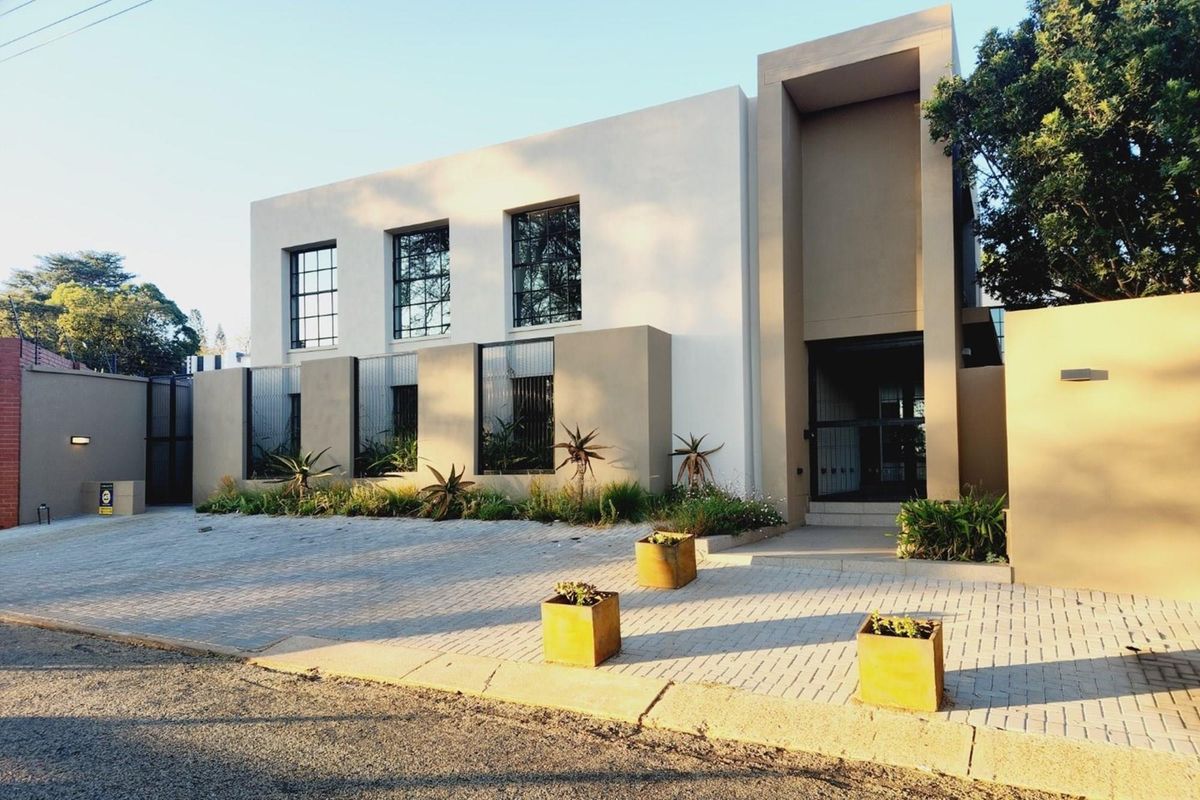 Modern Industrial style Commercial Masterpiece in Groenkloof Location, Location!! - Photo 4