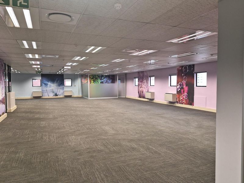 Versatile Commercial Property: Tailor-Made for Your Business in Nelspruit CBD - Photo 10