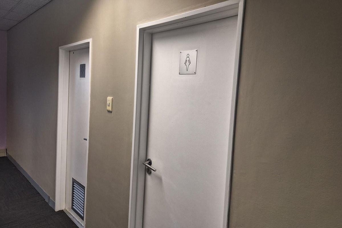 Versatile Commercial Property: Tailor-Made for Your Business in Nelspruit CBD - Photo 5