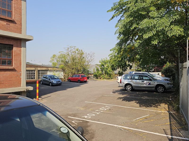 VALUABLE INVESTMENT PROPERTY FOR SALE - PRICE DRASTICALLY REDUCED ! - Photo 5