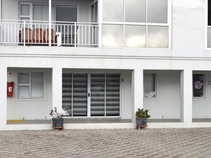 Commercial Property with Studio flat and garage unit for sale Gouritsmond - Photo 3