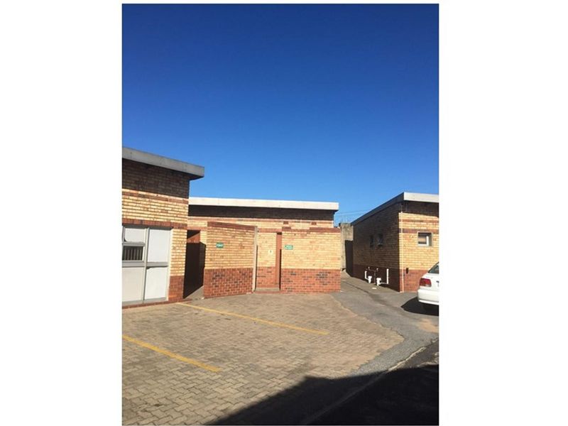 Commercial Unit For Sale In CBD Richards Bay - Photo 4