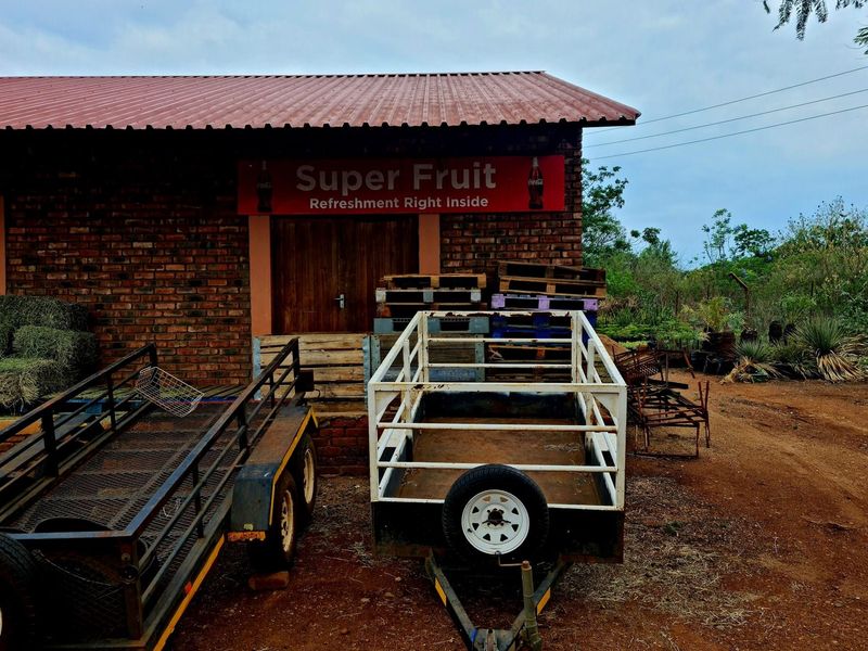 Thriving Commercial Gem in Louis Trichardt: A Shopper's Paradise Oasis - Photo 8