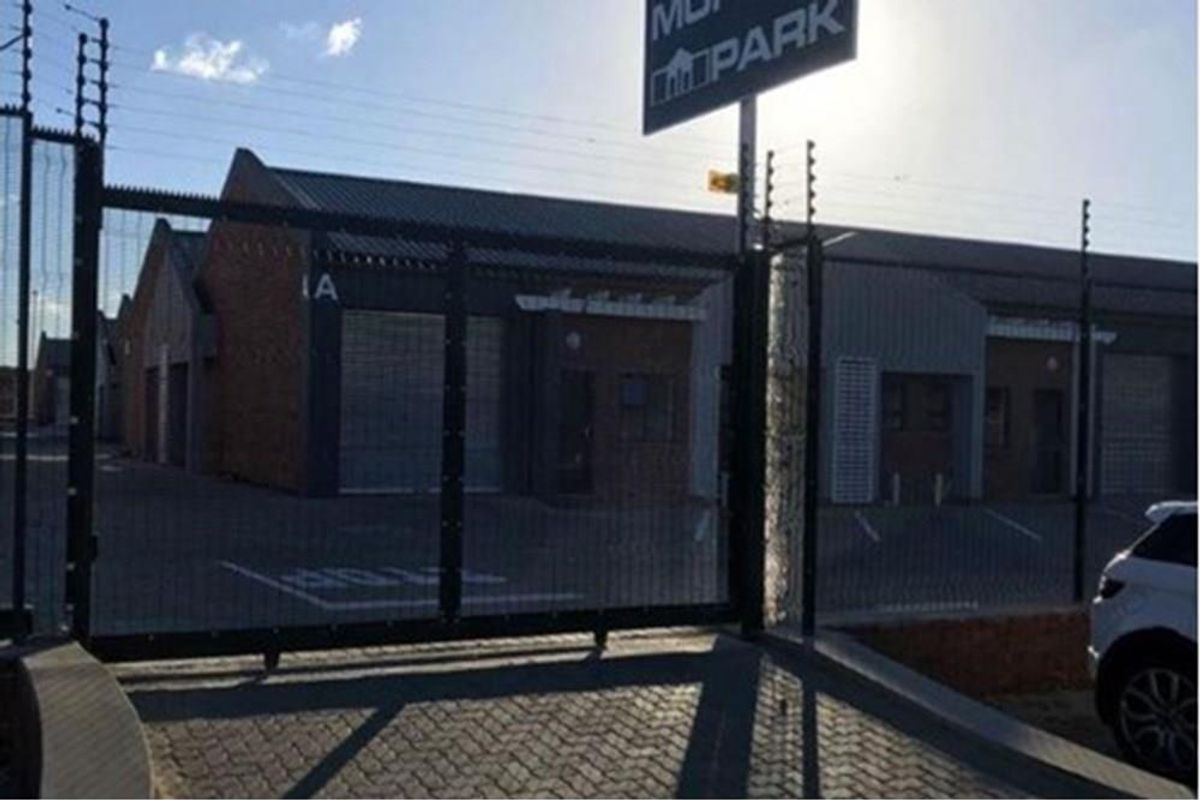 2 back to back prime warehouses to let: - Photo 4