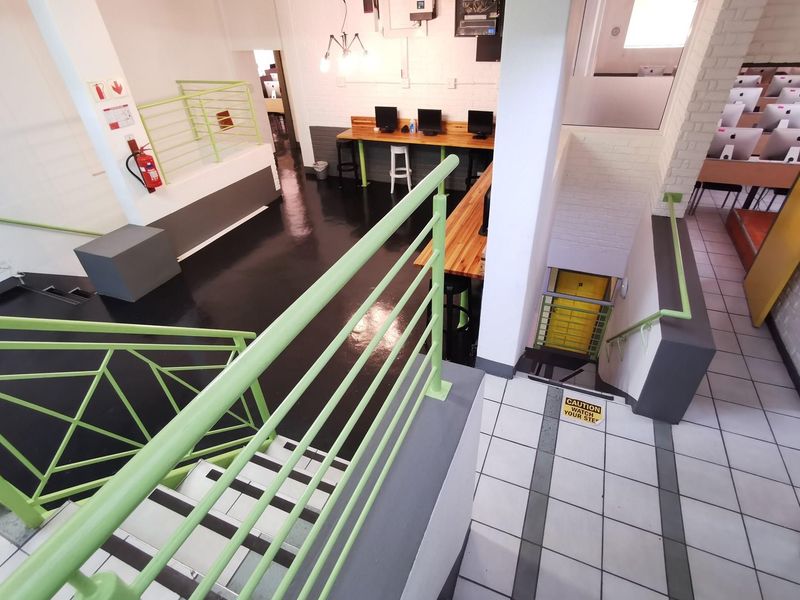 Well Located Office Building in Braamfontein - Photo 3