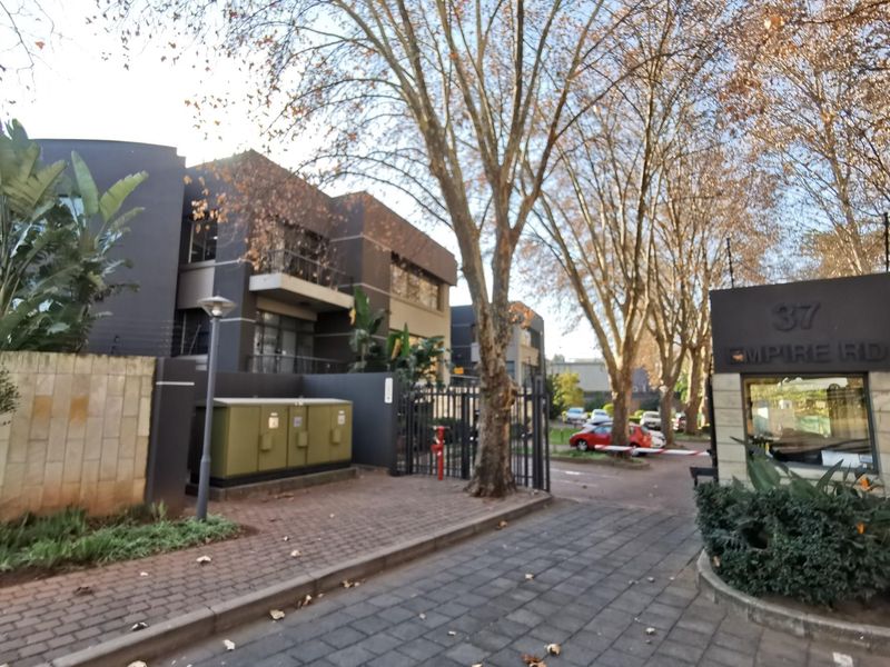 Top Class Commercial Property in Parktown - Photo 6