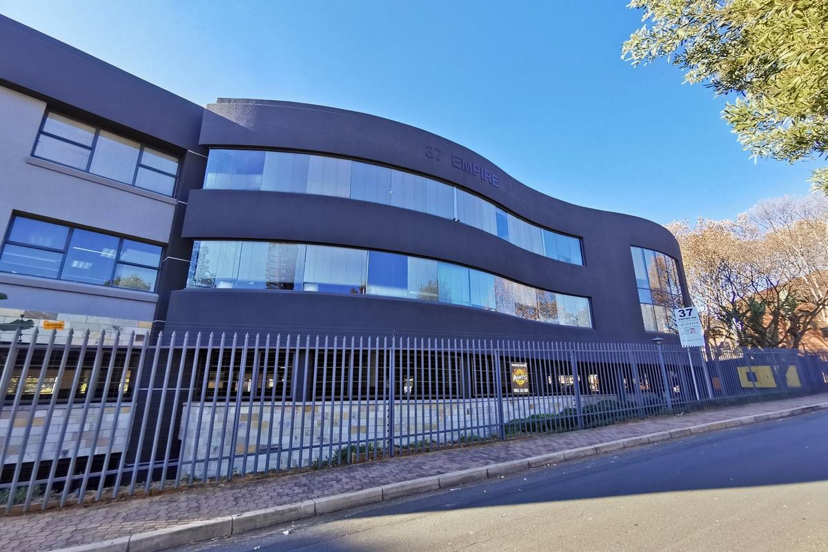 Top Class Commercial Property in Parktown - Photo 5