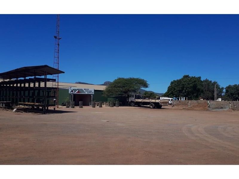 Income Generating Commercial Property ( Mkuze) Natal North Coast - Photo 9