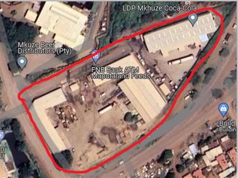 Income Generating Commercial Property ( Mkuze) Natal North Coast - Photo 2