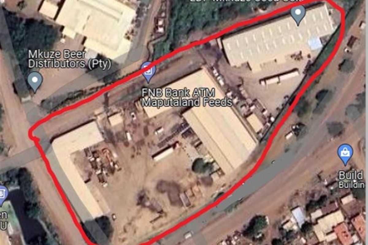 Income Generating Commercial Property ( Mkuze) Natal North Coast - Photo 2