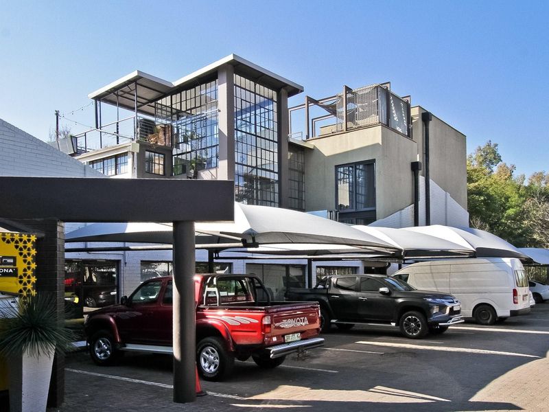 Centrally Located Creative Studio & Offices For A Dynamic Business - Photo 2