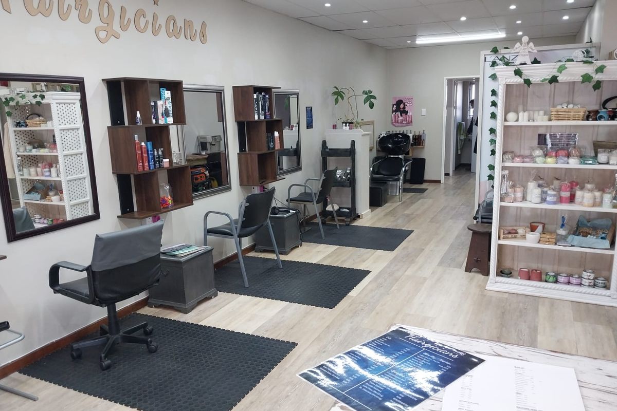 Retail space available in high demand area - Photo 4