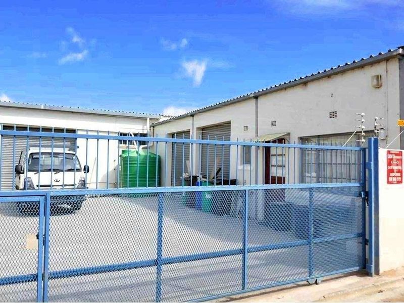 An Exceptional Synergy of Space - Photo 4