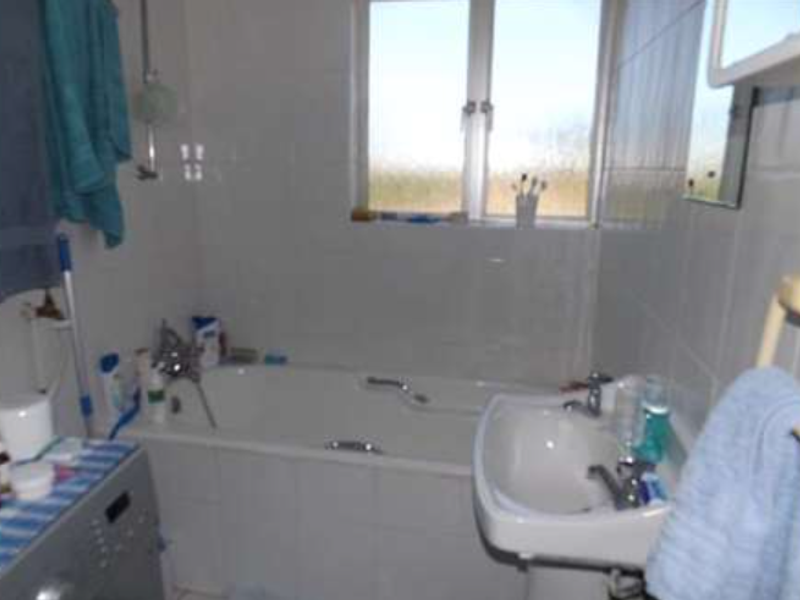 Flat to Rent - Photo 3