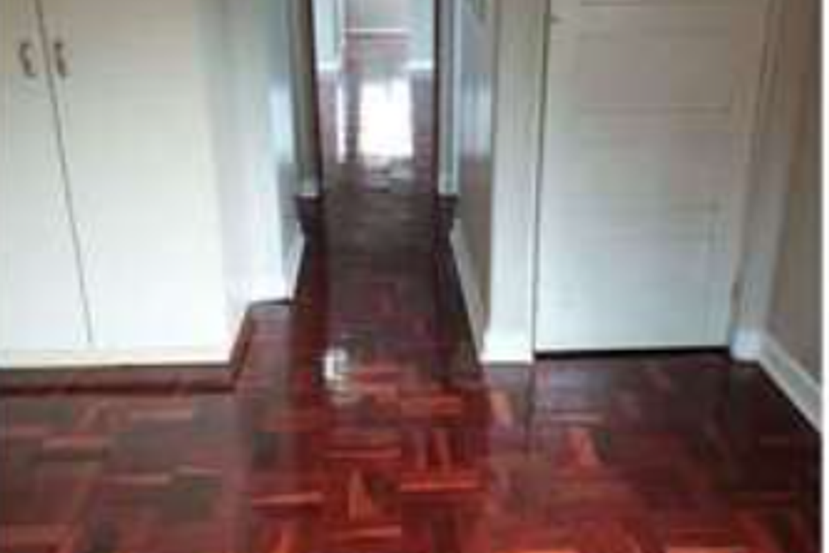 Flat to Rent - Photo 2