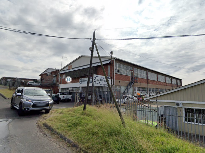 Fantastic facility to let suitable for all business types. - Photo 3