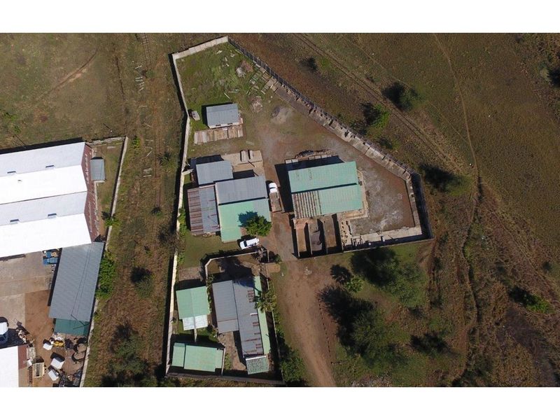 Bela-Bela - Concrete Works factory and business with all molds, equipment, tools and delivery truck - Photo 3