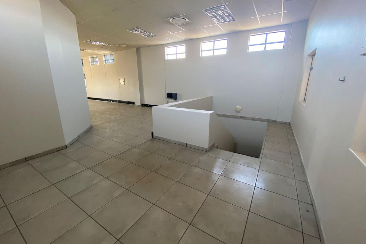 Prime Office Space - Photo 5