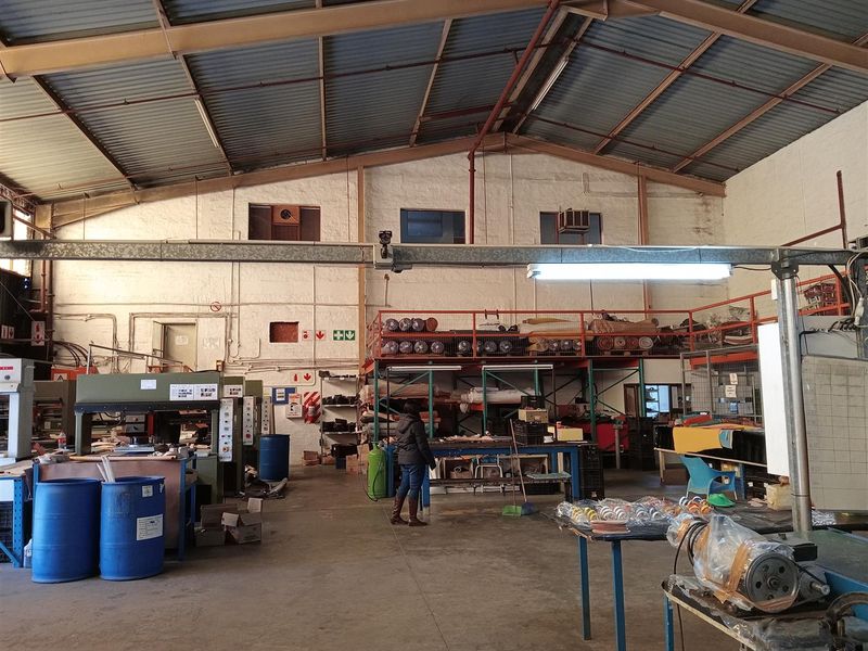 Fantastic long awaited Rental opportunity. - Photo 10