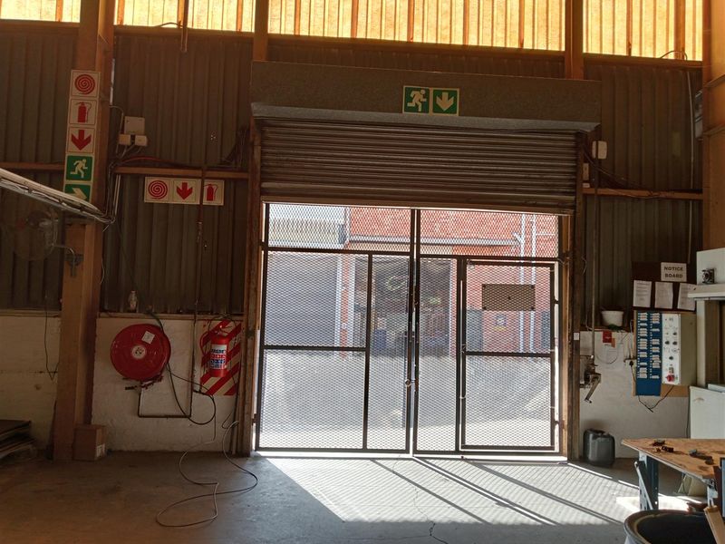 Fantastic long awaited Rental opportunity. - Photo 7