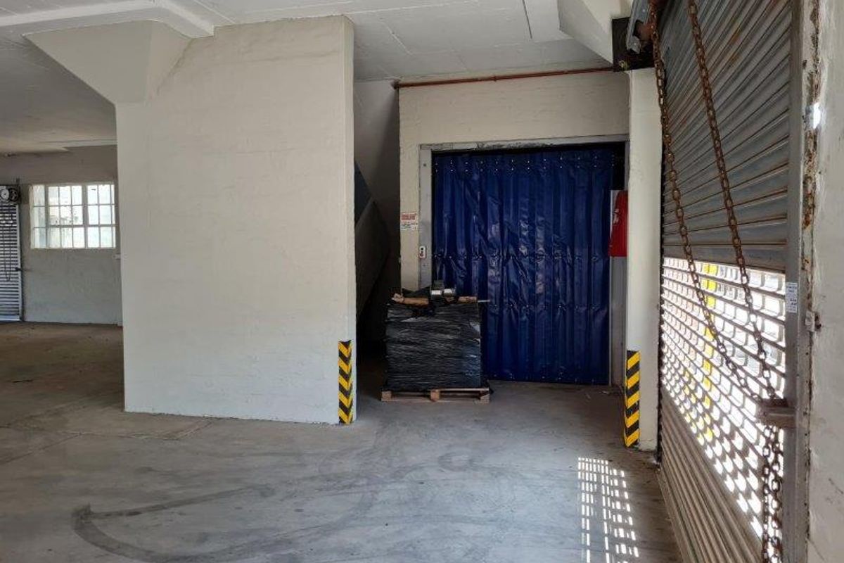 Warehouse to let in South Durban. - Photo 3