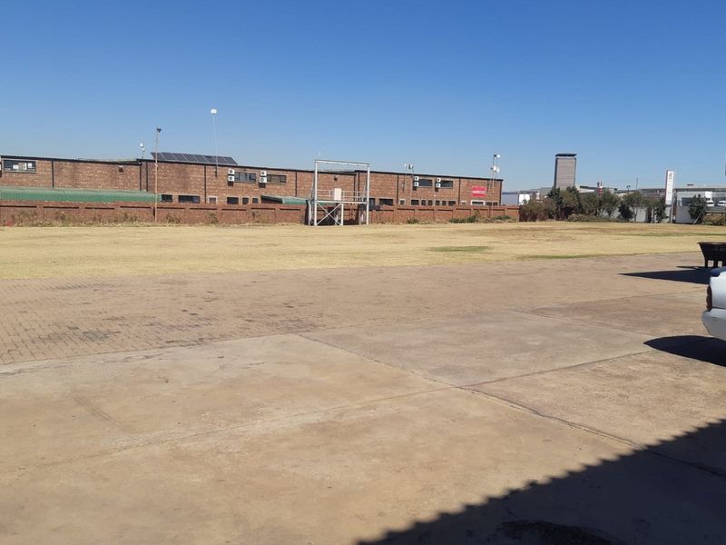 Prime Industrial Property for Sale in SAE Business Park - Photo 6