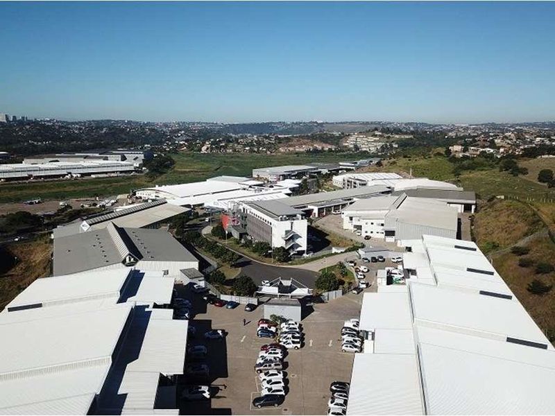 636m2 Warehouse To Let in Riverhorse Valley - Photo 4