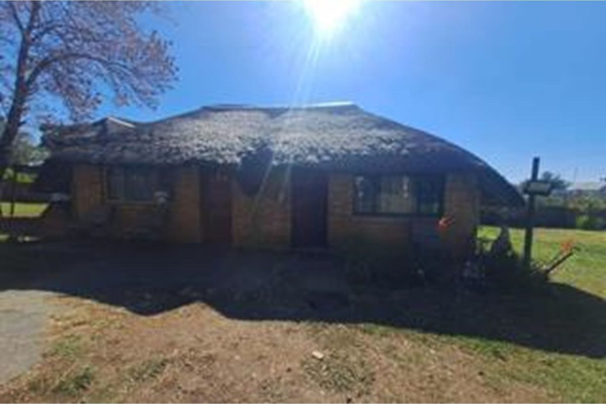 House For Sale in Deneysville - Photo 3