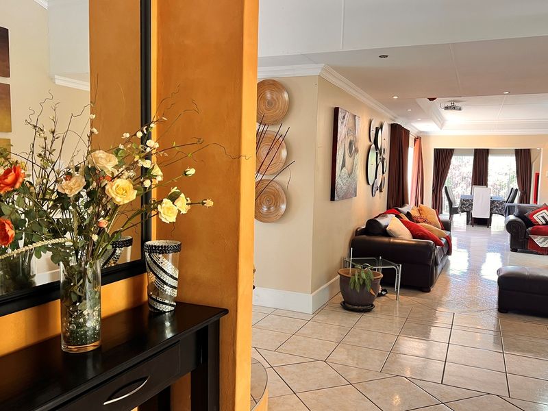 For sale the perfect blend of rustic charm and modern luxury on The East Coast of East London - Photo 8