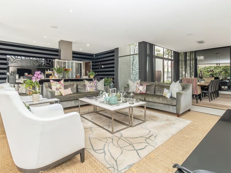 Luxurious and Secure Living in Morningside, Johannesburg - Photo 3