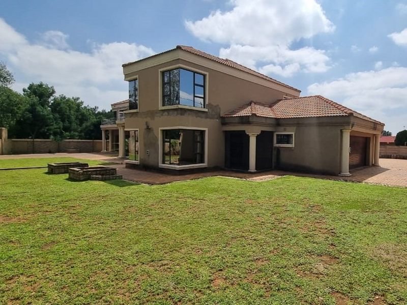 "Luxury Potential Guesthouse : Urban Oasis - Photo 7