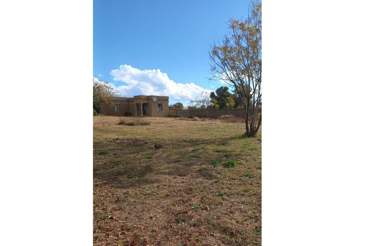 House For Sale in Deneysville - Photo 4