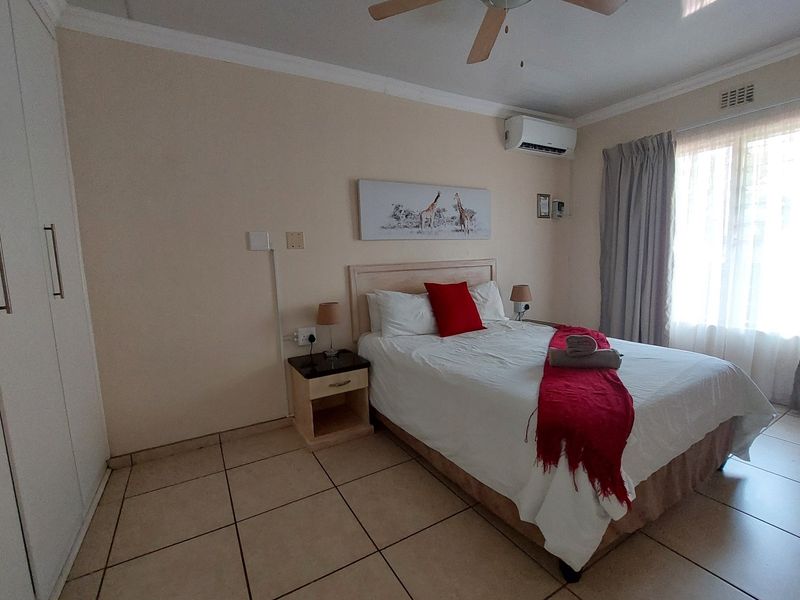 Be part of the St Lucia holiday hustle and bustle - Sleeps 4 - Photo 8