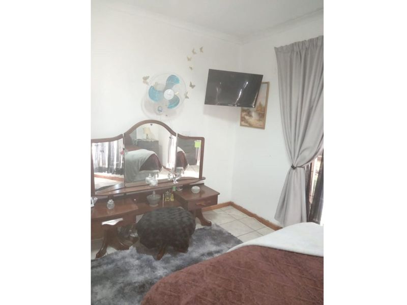 House For Sale in Deneysville - Photo 7