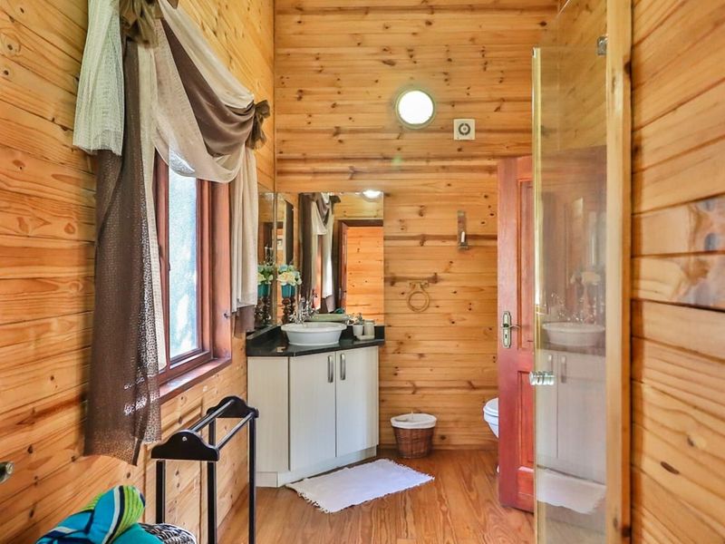 Coastal Retreat with Sea Views, Jacuzzi, Security - Catalina, KZN South Coast - Photo 10