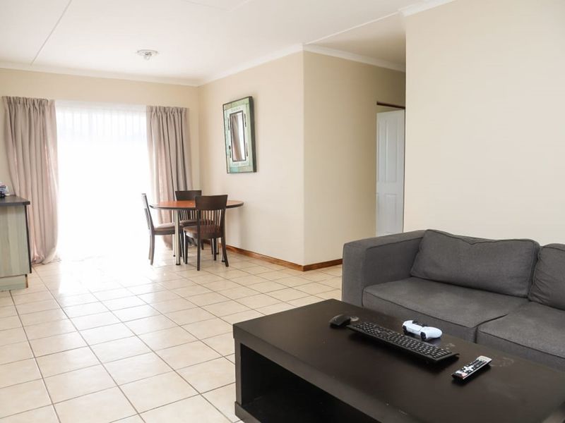 House For Sale in Gonubie, East London - Photo 10