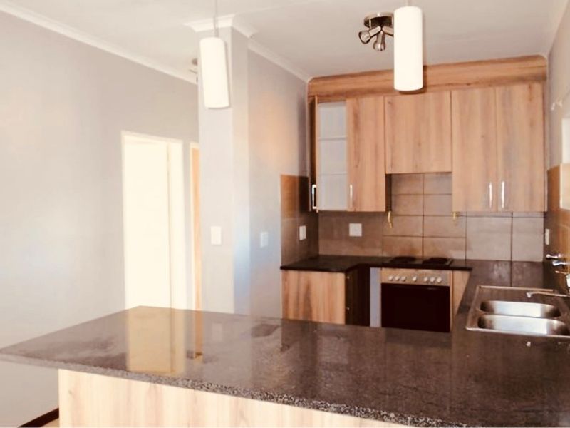 For Sale: 2-Bedroom, 1-Bath Apartment with Double Carport - Photo 6