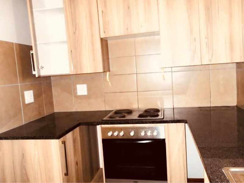 For Sale: 2-Bedroom, 1-Bath Apartment with Double Carport - Photo 8